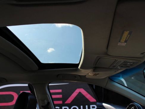 Used 2010 Acura TSX Sedan image 10