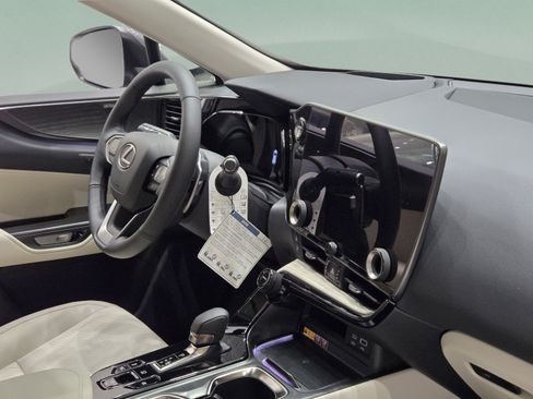 New 2026 Lexus NX 350 AWD w/ Accessory Package (Z1) image 24