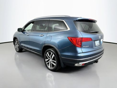 Used 2018 Honda Pilot Touring image 6