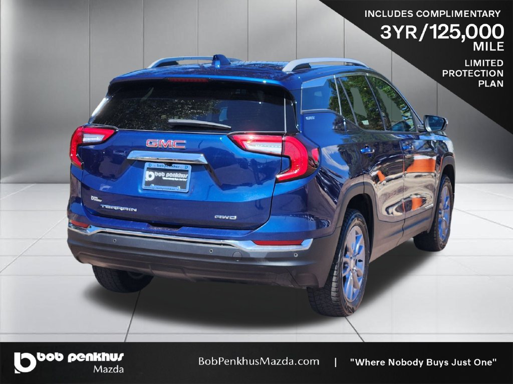 Used 2022 GMC Terrain SLT w/ Infotainment Package II AWD/4WD image 25