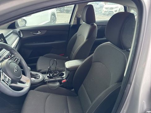 Used 2021 Kia Forte LXS image 7