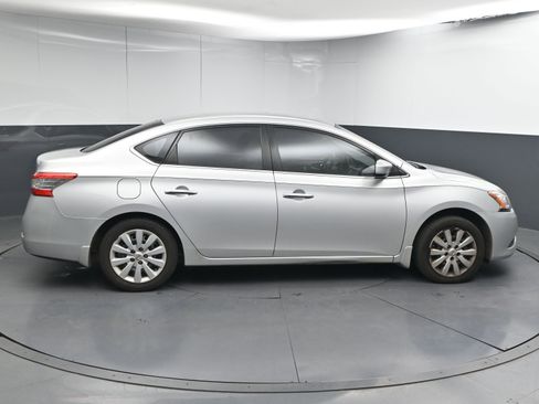 Used 2013 Nissan Sentra S image 9