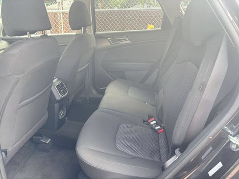 Used 2026 Kia Sportage LX AWD/4WD image 22