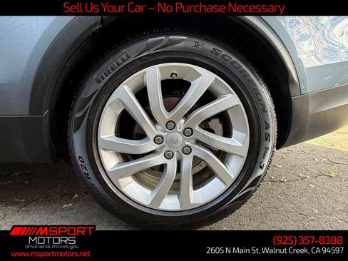 Used 2018 Land Rover Discovery HSE AWD/4WD image 33