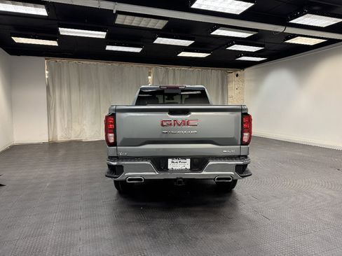 New 2026 GMC Sierra 1500 SLE w/ X31 Off-Road Package image 4