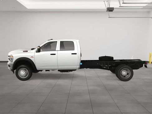 New 2025 RAM 4500 Tradesman image 4