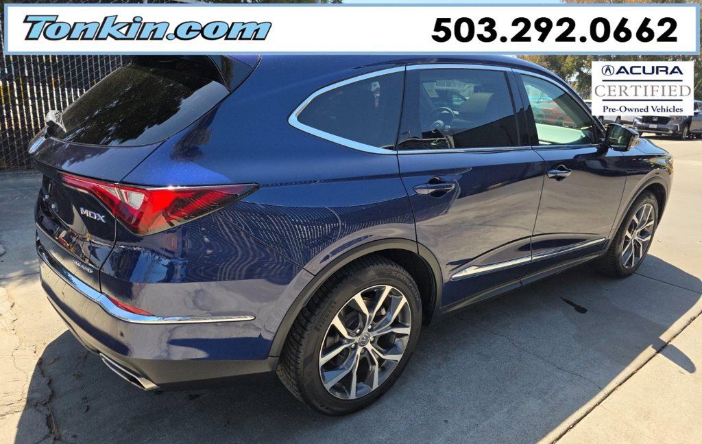 Used 2024 Acura MDX w/ Technology Package AWD/4WD image 4