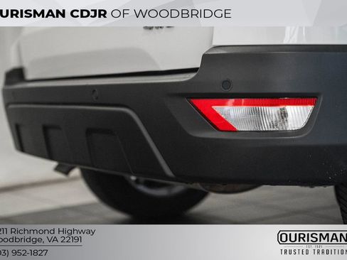 Used 2022 Ford EcoSport SE image 7