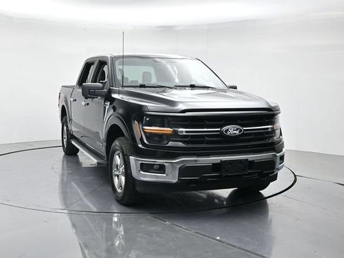 Certified 2024 Ford F150 XLT w/ Mobile Office Package AWD/4WD image 4