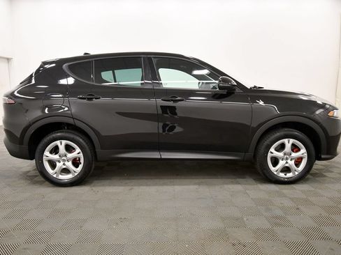 Used 2023 Dodge Hornet GT w/ Cold Weather Group AWD/4WD image 9