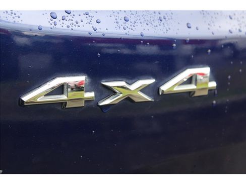 Used 2017 Jeep Renegade Latitude image 33