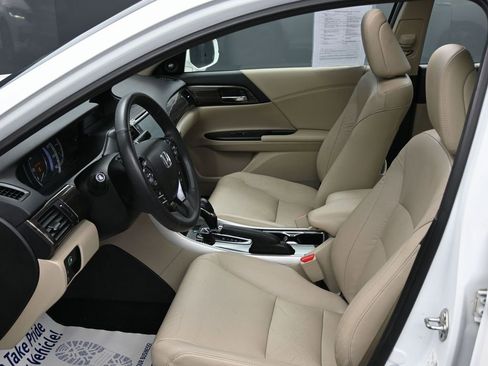 Used 2016 Honda Accord EX-L image 17