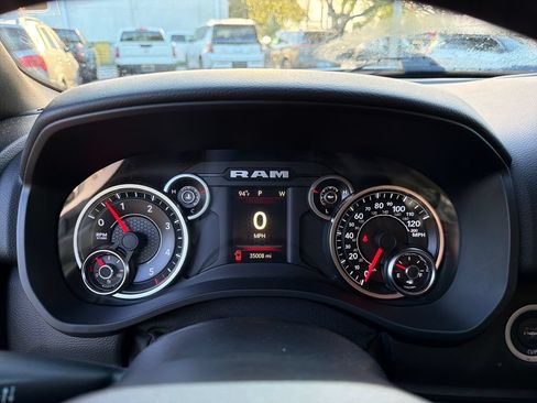 Used 2021 RAM 1500 Big Horn RWD image 25