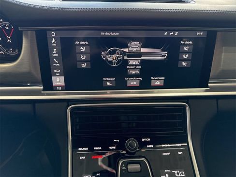 Used 2018 Porsche Panamera Turbo Sport Turismo AWD/4WD image 8