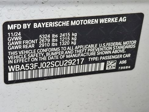 Certified 2025 BMW 530i xDrive w/ Premium Package image 29