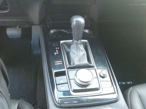 Used 2024 MAZDA CX-30 AWD 2.5 S w/ Select Sport Pkg image 17