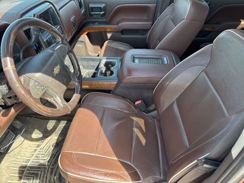 Used 2017 Chevrolet Silverado 1500 High Country AWD/4WD image 31