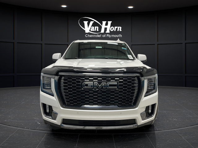 Used 2024 GMC Yukon XL Denali Ultimate AWD/4WD image 2