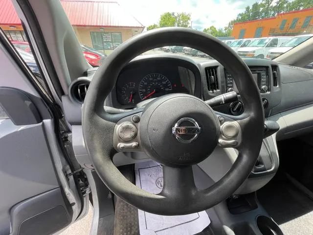 Used 2017 Nissan NV200 SV w/ Technology Package FWD image 12