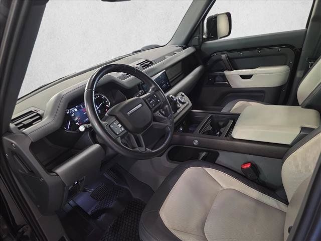 Used 2023 Land Rover Defender 110 X-Dynamic SE AWD/4WD image 15