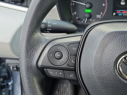Used 2024 Toyota Corolla LE image 20
