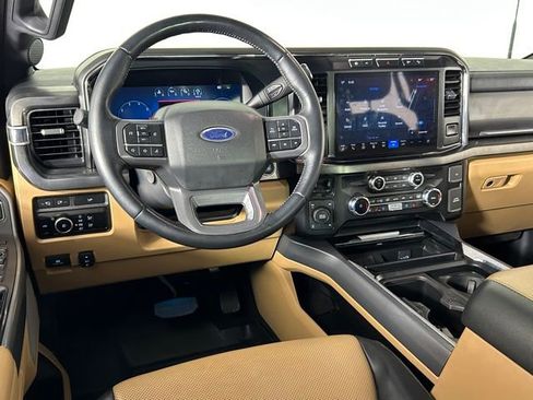 Used 2024 Ford F250 Lariat AWD/4WD image 21
