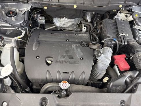 Used 2024 Mitsubishi Outlander Sport SE image 21