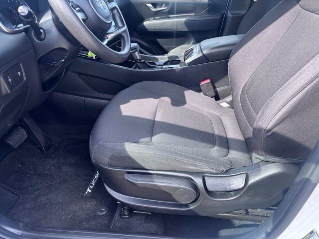 Used 2024 Hyundai Tucson SE AWD/4WD image 16