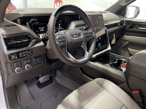 New 2026 GMC Yukon XL Elevation w/ Elevation Premium Package image 18