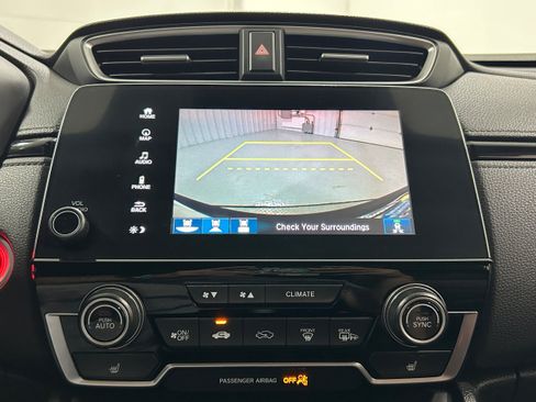 Used 2018 Honda CR-V Touring image 9