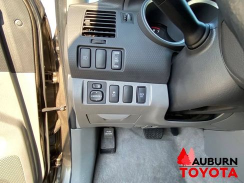 Used 2009 Toyota Tacoma PreRunner RWD image 34