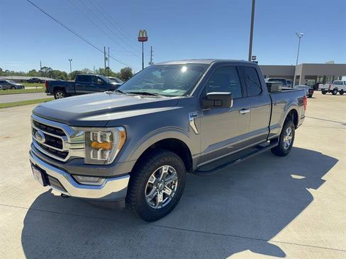 Used 2022 Ford F150 XLT w/ Equipment Group 302A High image 1