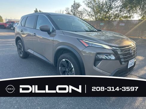 Used 2025 Nissan Rogue SV AWD/4WD image 22