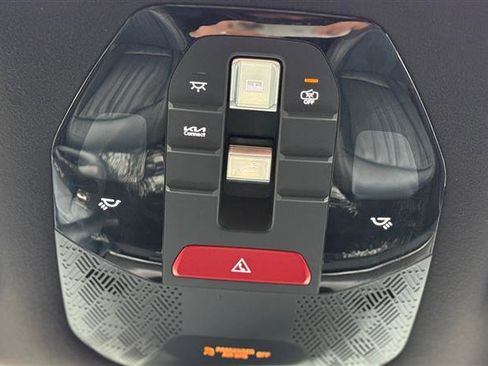 Used 2024 Kia EV9 GT-Line image 33