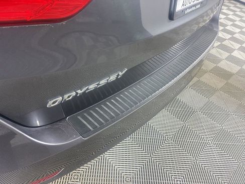 Used 2018 Honda Odyssey EX-L image 7