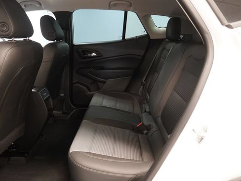 Used 2024 Chevrolet Trax LT w/ Driver Confidence Package FWD image 25