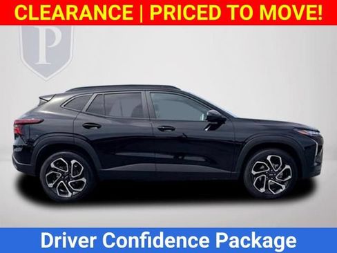 New 2026 Chevrolet Trax RS w/ Driver Confidence Package FWD image 4