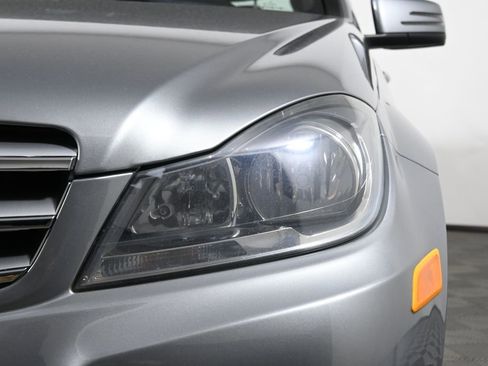 Used 2013 Mercedes-Benz C 300 4MATIC Sedan image 10