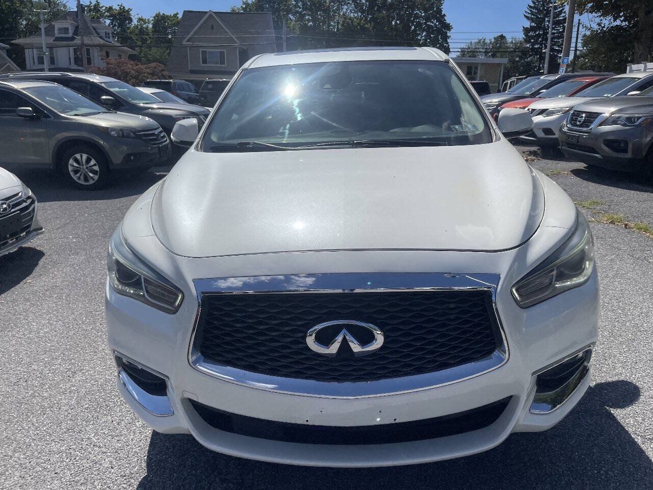 Used 2019 INFINITI QX60 Pure AWD/4WD image 2