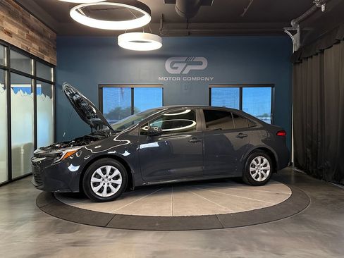 Used 2023 Toyota Corolla LE FWD image 22