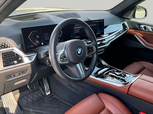 Used 2026 BMW X5 sDrive40i w/ Executive Package RWD image 18