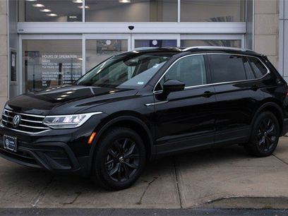 Used 2024 Volkswagen Tiguan SE