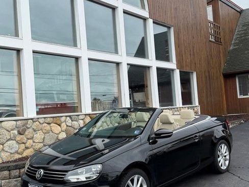 Used 2012 Volkswagen Eos Komfort FWD image 29
