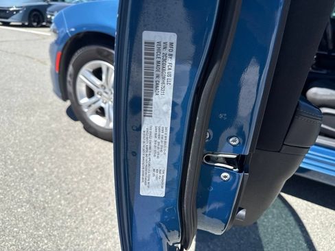 Used 2021 Dodge Charger SXT RWD image 23