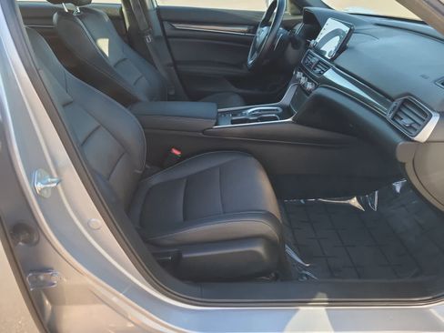 Used 2022 Honda Accord Sport image 22