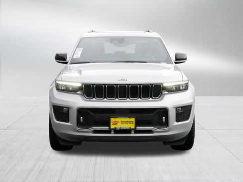 Used 2022 Jeep Grand Cherokee L Overland image 2