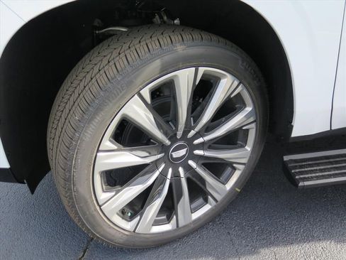 New 2026 Cadillac Escalade Luxury w/ Touring Package image 26