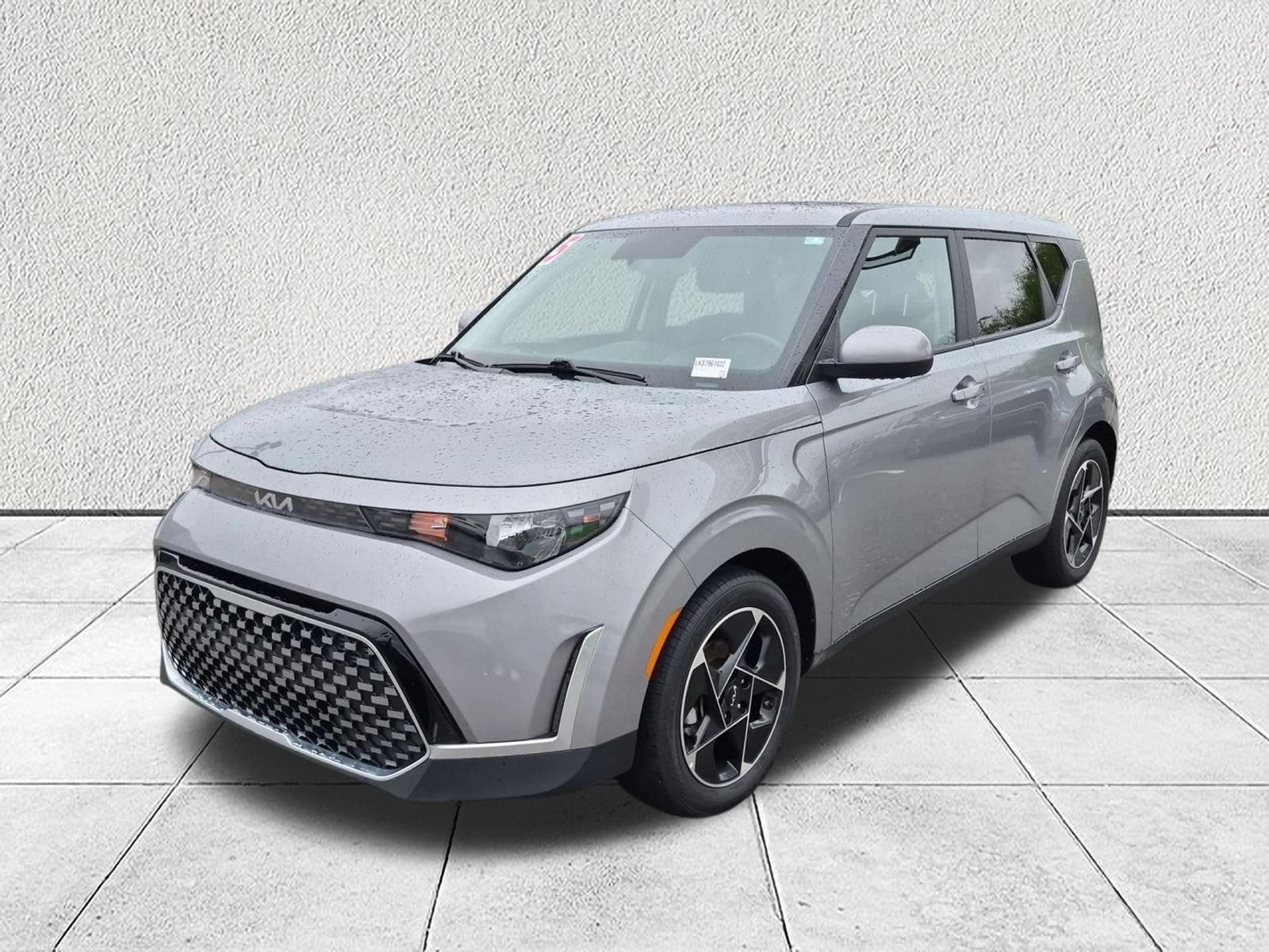 Used 2025 Kia Soul EX FWD image 7
