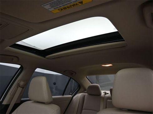 Used 2017 Honda Accord Touring image 35