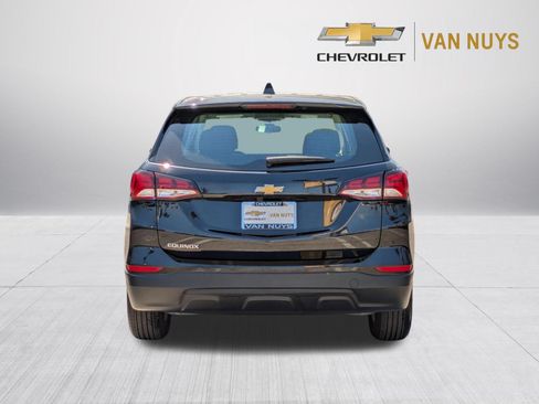 Used 2023 Chevrolet Equinox LS FWD image 6